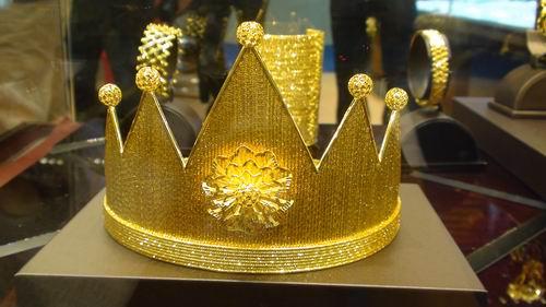 璀璨明珠耀鵬城 深圳珠寶展上的珍珠藝術(shù)盛宴